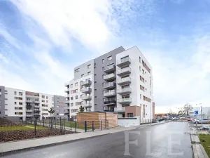 Pronájem bytu 2+kk, Praha - Hloubětín, Waltariho, 50 m2