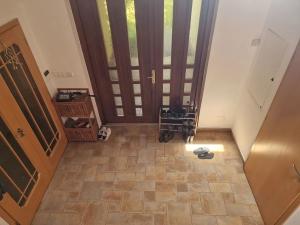 Prodej rodinného domu, Hrdlořezy, 280 m2