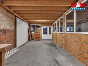 Pronájem skladu, Lázně Bělohrad, Nádražní, 350 m2