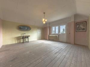 Prodej rodinného domu, Mníšek pod Brdy, Ke škole, 182 m2