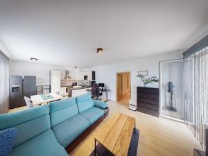 Prodej bytu 2+kk, Praha - Horní Měcholupy, Modenská, 64 m2