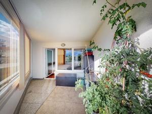 Prodej bytu 2+kk, Praha - Horní Měcholupy, Modenská, 64 m2