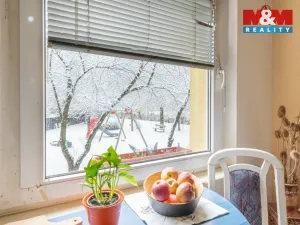 Prodej bytu 2+1, Praha - Uhříněves, Na vysočině, 50 m2