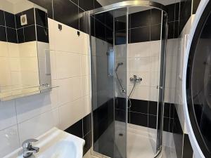 Pronájem bytu 1+kk, Zlín, Družstevní, 32 m2