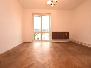 Prodej bytu 2+1, Týn nad Vltavou, 52 m2