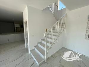 Prodej vily, El Pinós, Španělsko, 220 m2