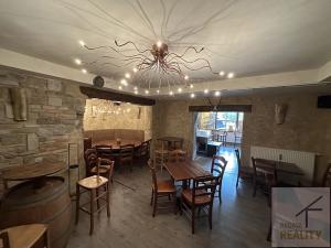 Prodej restaurace, Bad Kleinkirchheim, Rakousko, Dorfstraße, 120 m2