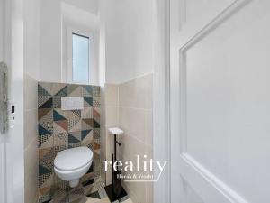 Pronájem bytu 1+1, Jihlava, Malátova, 56 m2