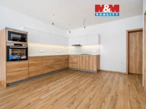 Prodej bytu 3+kk, Třebechovice pod Orebem, Masarykovo náměstí, 68 m2