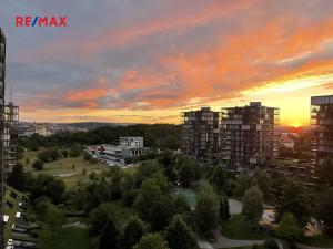 Prodej bytu 5+kk, Praha - Žižkov, Ke kapslovně, 147 m2