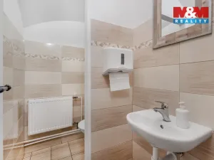 Prodej restaurace, Hřensko, 300 m2