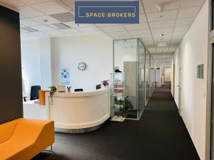 Pronájem kanceláře, Praha - Michle, Jihlavská, 1978 m2