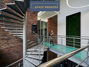 Pronájem kanceláře, Praha - Jinonice, Radlická, 1050 m2