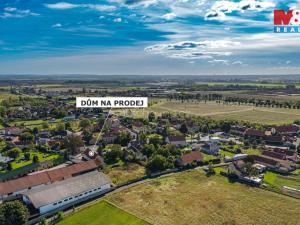 Prodej rodinného domu, Spomyšl, 350 m2
