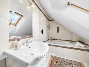 Prodej vícegeneračního domu, Znojmo, Bratrstva, 210 m2