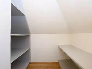 Pronájem bytu 2+kk, Praha - Dejvice, Srbská, 65 m2