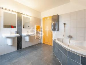 Prodej rodinného domu, Všeradice, 151 m2