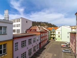 Pronájem kanceláře, Praha - Smíchov, Zubatého, 235 m2