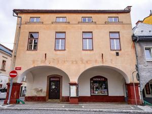 Prodej rodinného domu, Hostinné, Poštovní, 438 m2