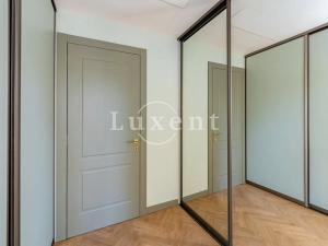 Prodej bytu 4+kk, Praha - Suchdol, Pod rybníčkem, 283 m2