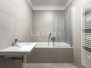 Prodej rodinného domu, Chýně, Cenomanská, 174 m2