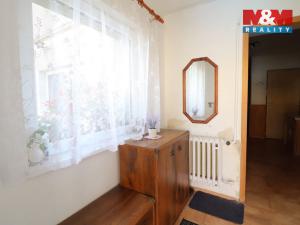 Prodej rodinného domu, Velemyšleves - Truzenice, 400 m2