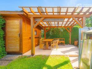 Prodej vícegeneračního domu, Jablůnka, 150 m2