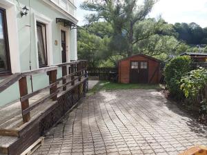 Prodej rodinného domu, Kyselka, 675 m2