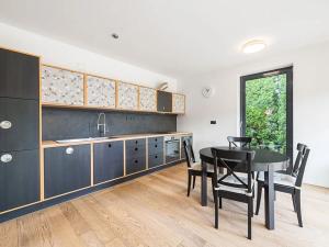 Prodej rodinného domu, Praha - Slivenec, Za farou, 374 m2