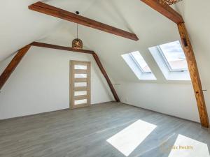 Prodej rodinného domu, Krupá, 179 m2