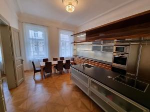 Prodej bytu 4+kk, Praha - Nové Město, Jungmannovo náměstí, 129 m2