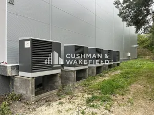 Prodej výrobních prostor, Ondřejov, Družstevní, 2800 m2