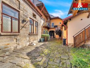 Prodej činžovního domu, Hořice, náměstí Jiřího z Poděbrad, 385 m2