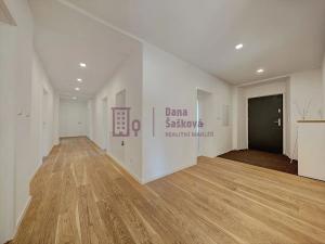 Prodej rodinného domu, Kunžak, 401 m2