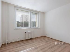 Pronájem bytu 2+1, Zlín, L. Váchy, 54 m2