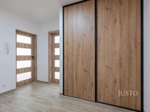 Pronájem bytu 2+1, Zlín, L. Váchy, 54 m2