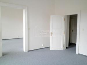 Pronájem kanceláře, Praha - Karlín, Prvního pluku, 67 m2