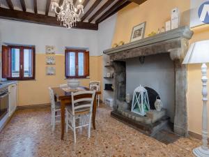 Prodej bytu 2+kk, Cortona, Itálie, 65 m2