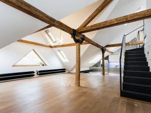 Prodej bytu 5+kk, Praha, Jaselská, 192 m2