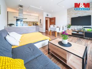 Prodej rodinného domu, Postřižín, Kozomínská, 91 m2
