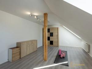 Prodej rodinného domu, Nové Strašecí, Polní, 166 m2