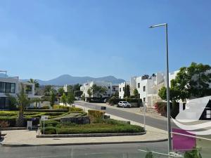 Prodej bytu 2+1, Agios Amvrosios Keryneias, Kypr, 94 m2