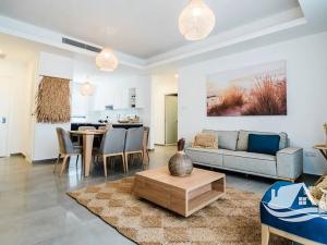 Prodej bytu 2+1, Agios Amvrosios Keryneias, Kypr, 87 m2