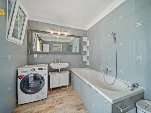 Prodej rodinného domu, Zálezlice, 125 m2