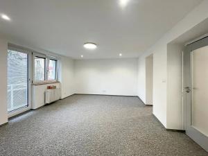 Pronájem bytu 2+1, České Budějovice, Pražská tř., 68 m2