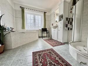 Prodej rodinného domu, Bohušov, 404 m2