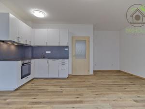 Pronájem bytu 2+kk, Jesenice, Cedrová, 65 m2