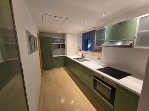 Pronájem bytu 3+kk, Brno, Skřivanova, 111 m2