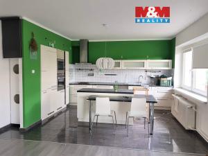 Prodej rodinného domu, Čelákovice - Sedlčánky, Fučíkova, 180 m2