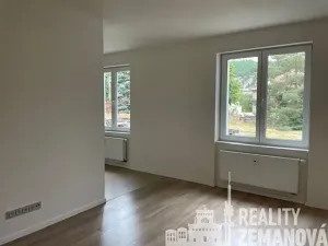 Pronájem bytu 2+kk, Vrané nad Vltavou, Nádražní, 53 m2